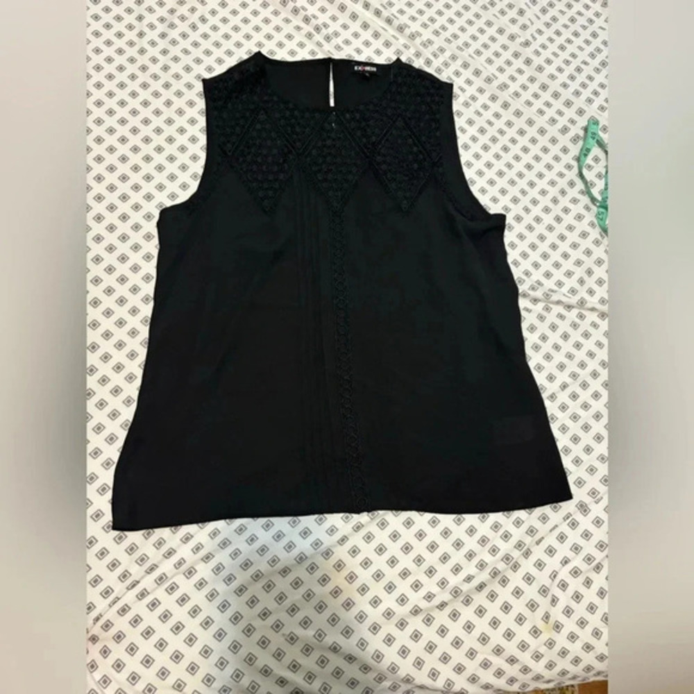 Beautiful EXPReSS Black blouse size Medium